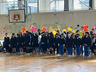 DBBF5F3E-44E3-40DD-A7FB-8D6F950854D2