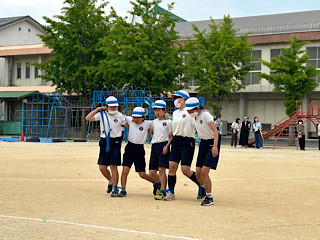 9EE1AE6D-A824-4FC8-BA01-0B64C6E16AA2