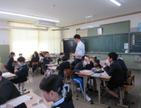 ６年