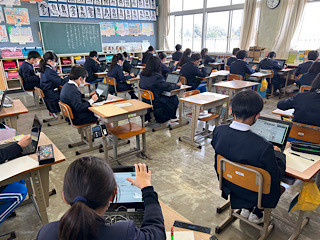 6AC6096D-F846-4214-B155-4B30250719B7
